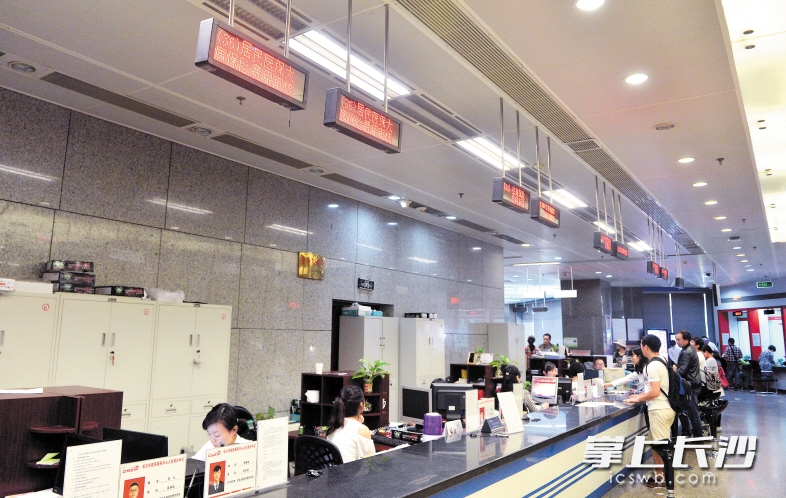 黄冈同城24小时医保提取(同城医保卡转移怎么办理)