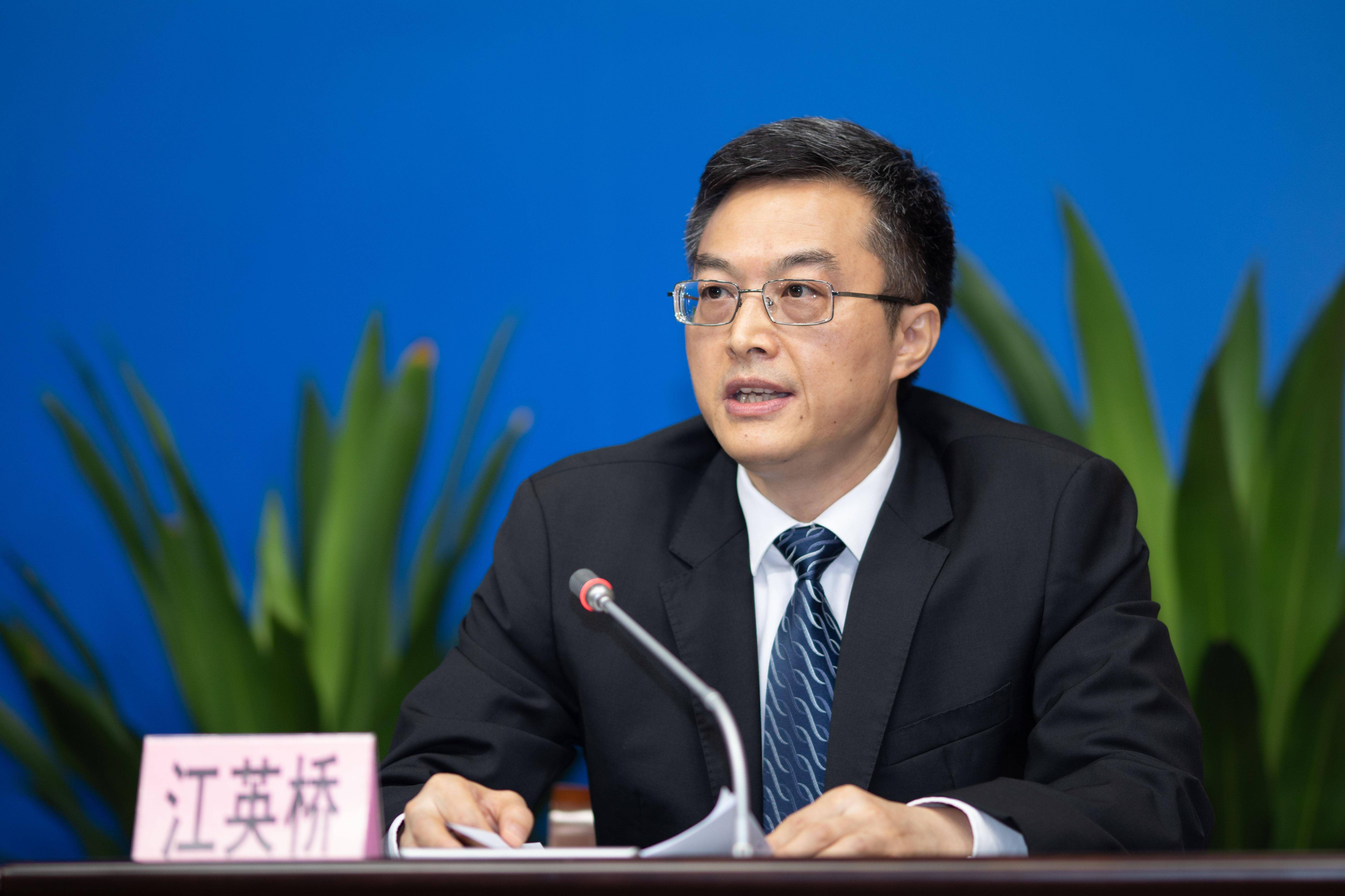 黄冈广州24小时套医保卡(广州哪里可以套社保卡)